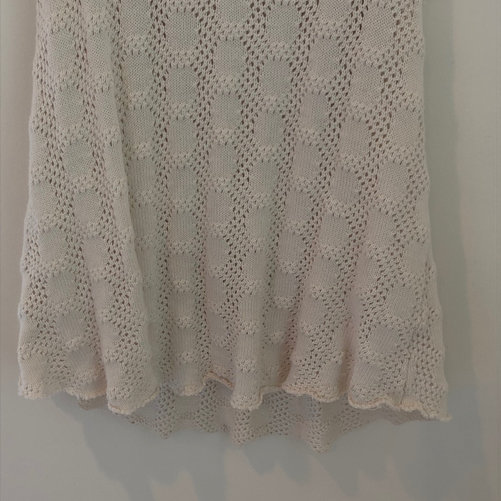 Brandy Melville crochet scoop tunic/cover up - Picture 4 of 4